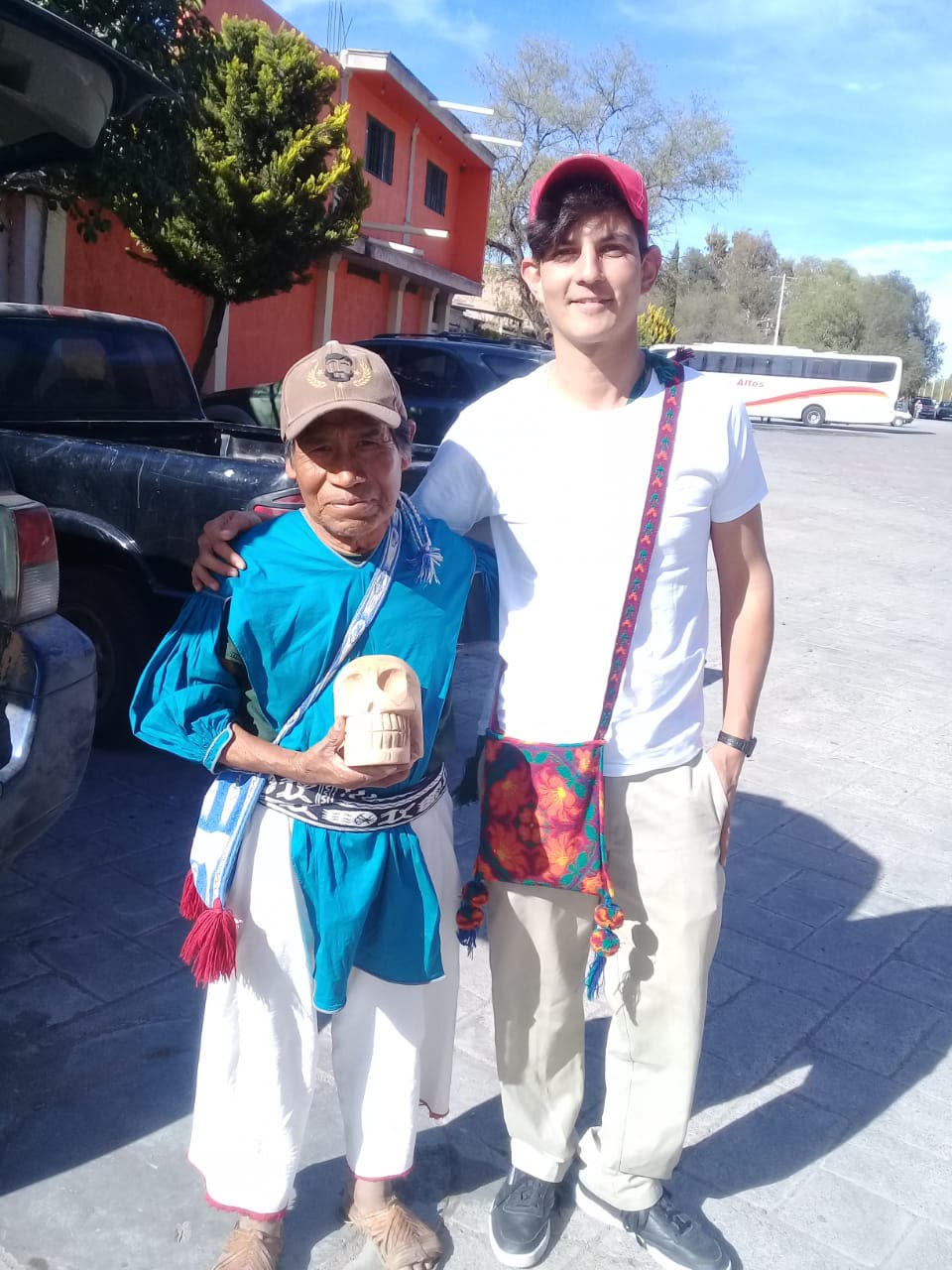 Jorge Martínez “Meteoro” junto al maestro Santos de la Torre